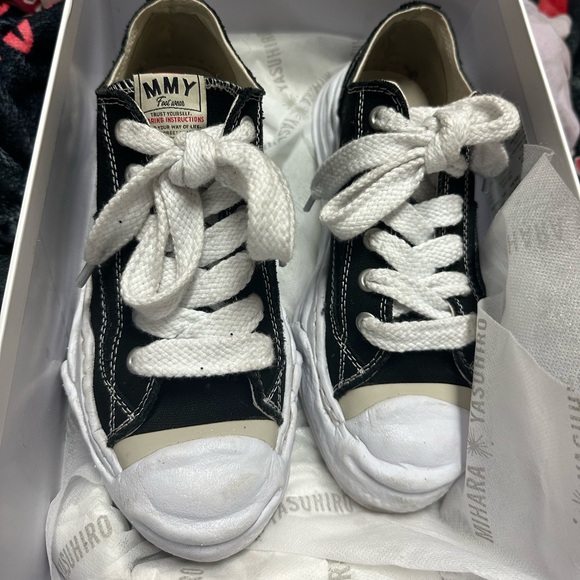maison mihara size 40 (7 men's)